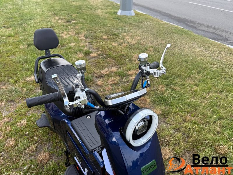 Скутер Partner Nio Pro 0731 фото