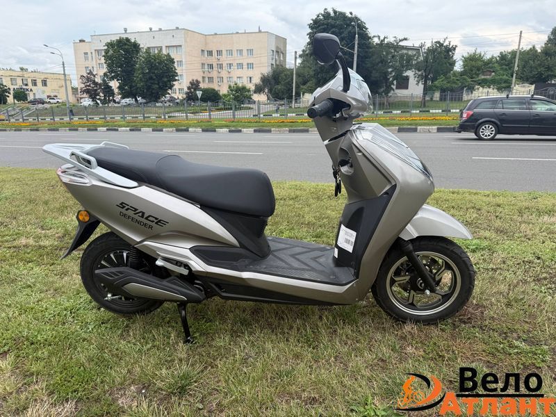 Скутер Space Defender 09436 фото
