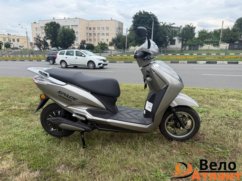 Скутер Space Defender 09436 фото